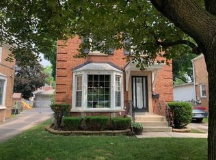 478 E Thacker St, Des Plaines, IL 60016