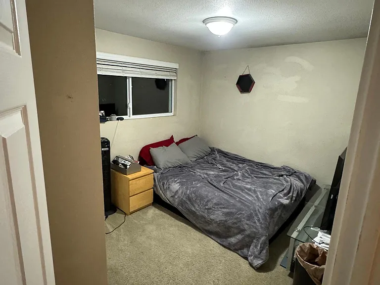 1107 Shuler Ave — Photo 13