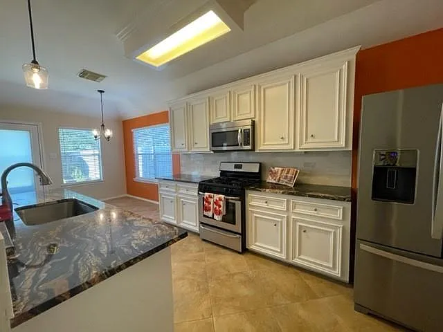 3511 Paigewood Dr — Photo 3