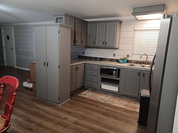 4th image of 139 Hadley Creek Bnd