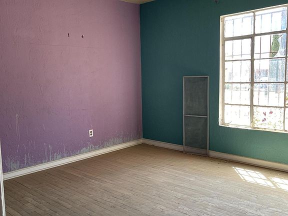 3rd image of 7765 Acapulco Ave