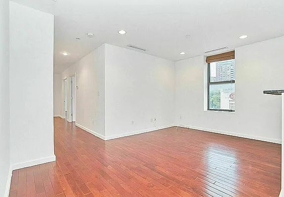 3rd image of 268 W 23rd St #1L