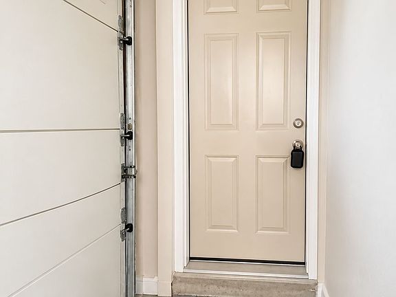 2nd image of 46 Wayne Dr #Basement