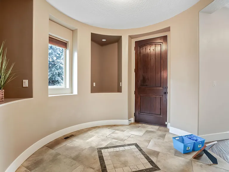 755 E Pasacana St — Photo 2
