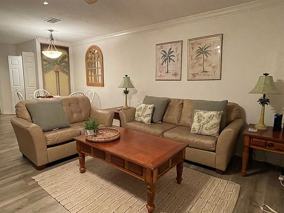 2nd image of 552 Seaport Blvd #186