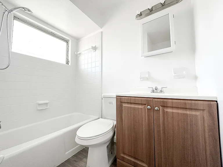 1029 S K St #3 — Photo 9