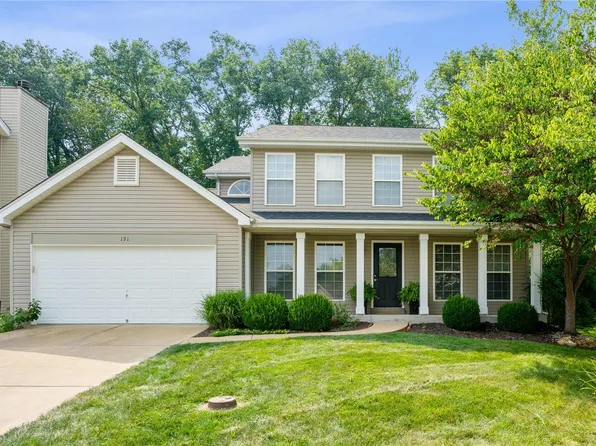 191 Hunters Lake Ct, Eureka, MO 63025