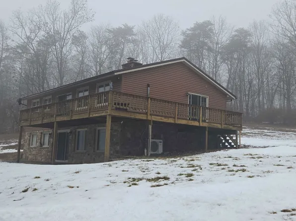 426 Irwin St, Lock Haven, PA 17745