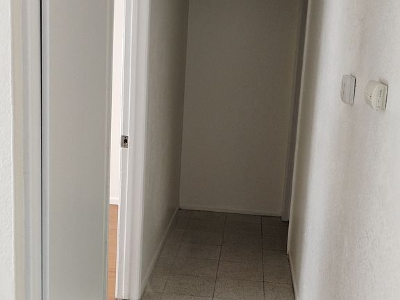 5th image of 1721 Conejo Dr #9