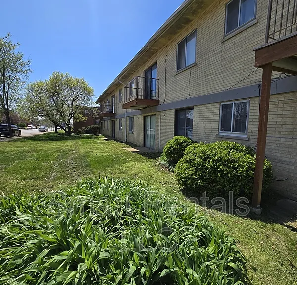 4304 Fairview Ave #B — Photo 17