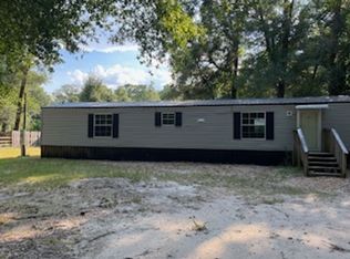 4644 Johnson St, Holt, FL 32564