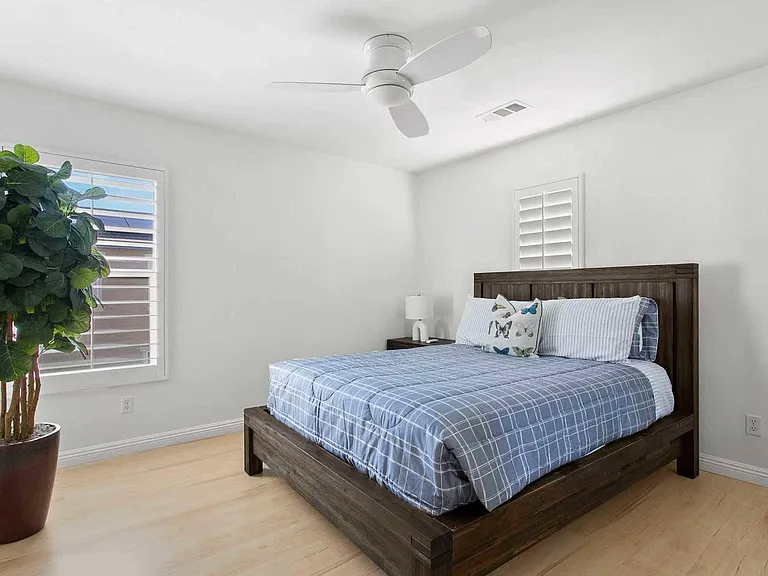 26074 Lugo Dr — Photo 5