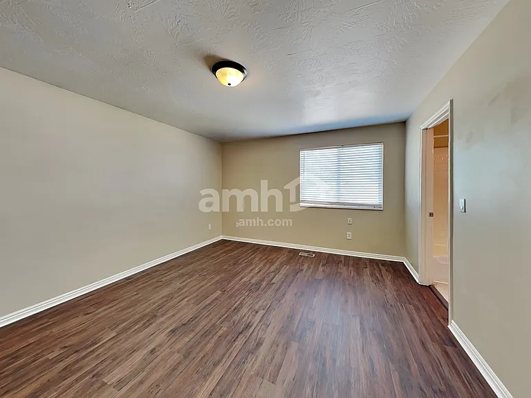 6334 S Clover Creek Ln — Photo 11