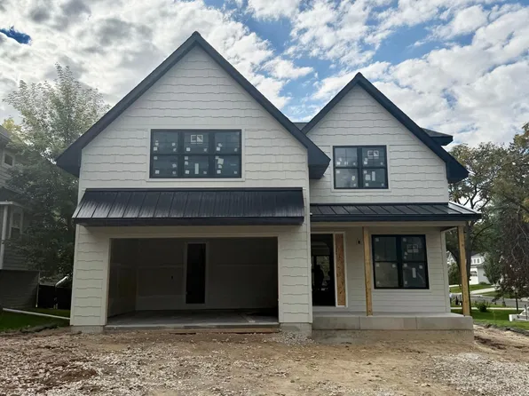 5221 Division St, Edina, MN 55436