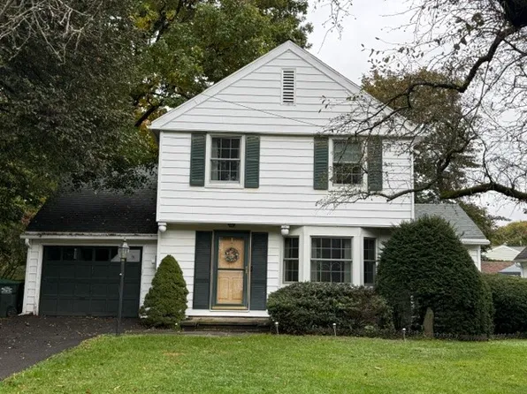 17 Elizabeth St, Binghamton, NY 13901
