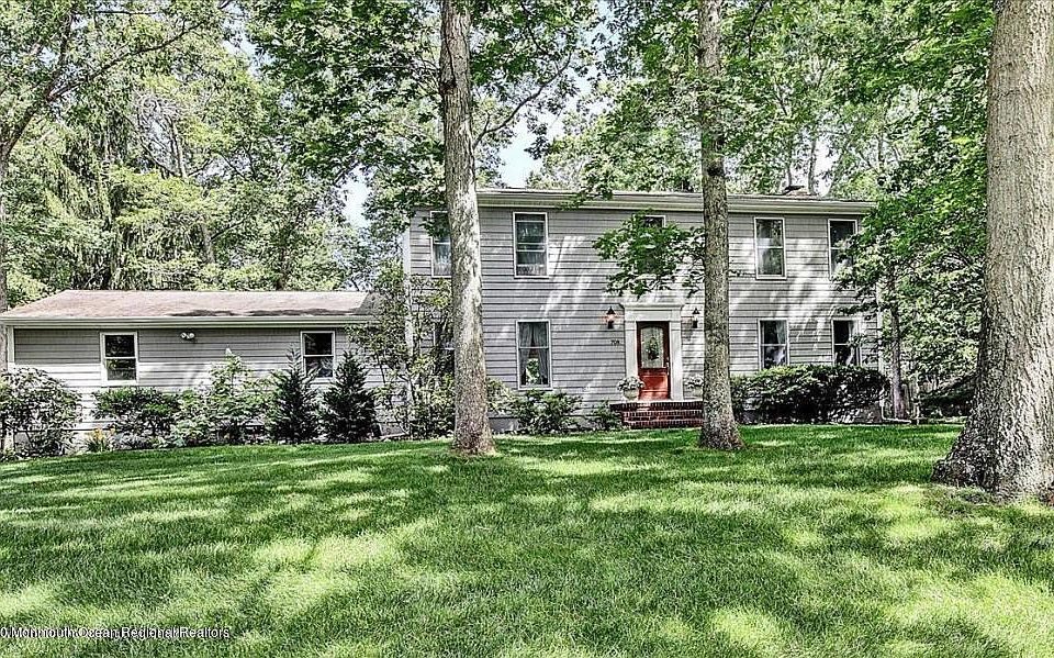 1st image of 708 Woodchuck Ln