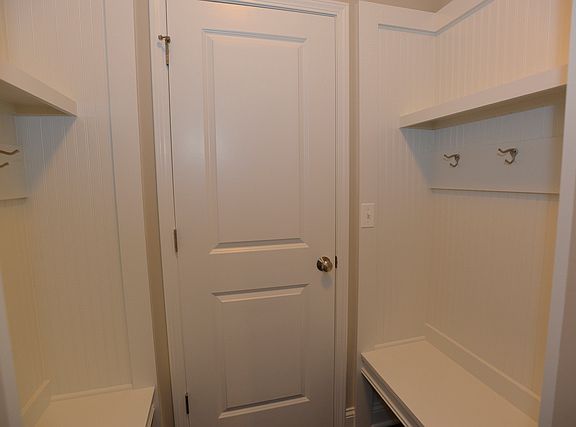 5th image of 0N474 Morse St