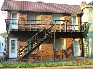 220 Howard St, Bridgeport, OH 43912