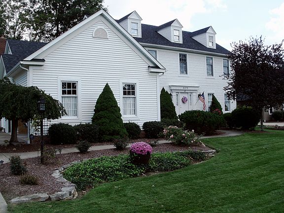 2nd image of 4373 Westchester Ct
