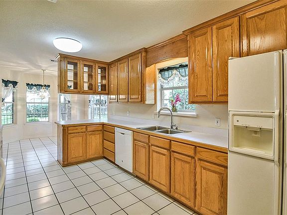 2nd image of 9305 S Longwood Dr