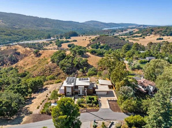 481 W Maple Way, Woodside, CA 94062
