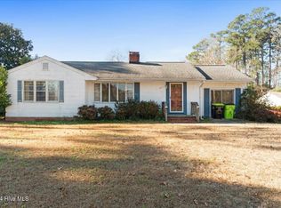 215 Garrell St, Whiteville, NC 28472