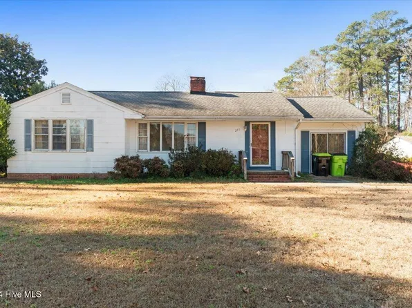 215 Garrell Street, Whiteville, NC 28472