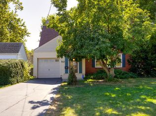 512 Ashworth Rd, West Des Moines, IA 50265