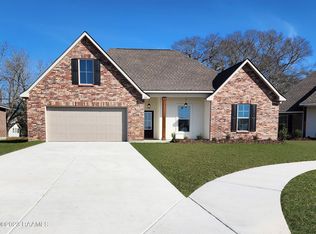 200 Aubergine Ln, Lafayette, LA 70506