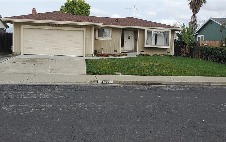 1st image of 2977 Palo Verde Way
