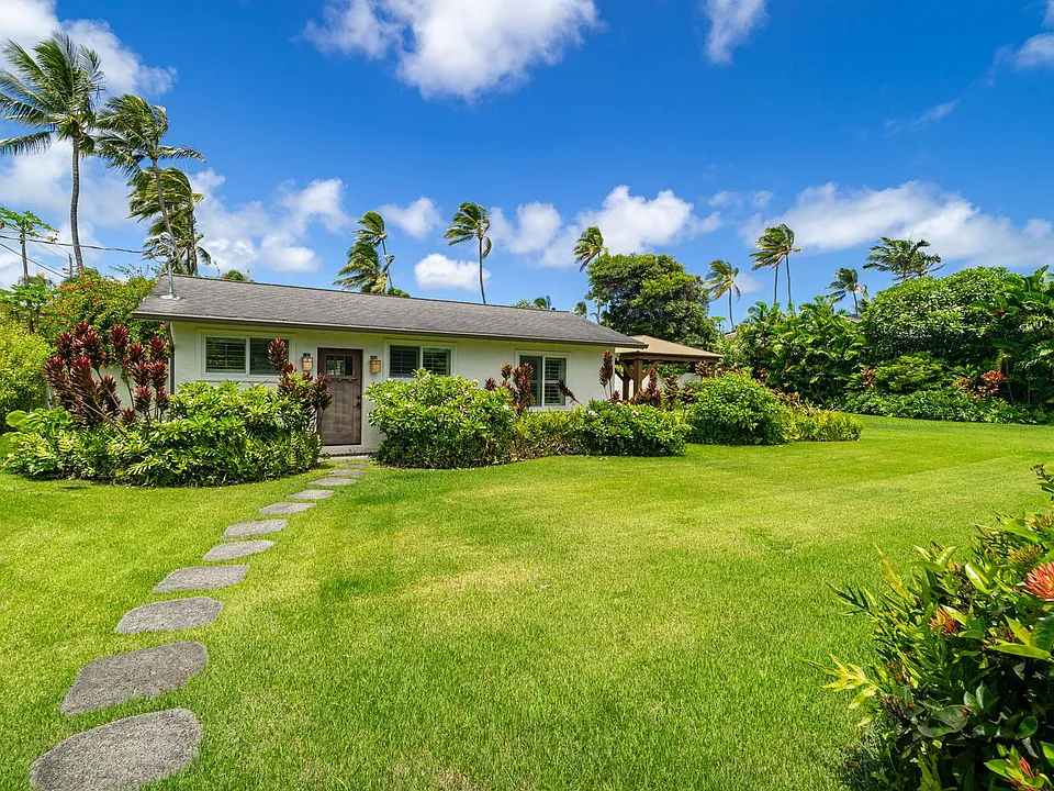 110 N Kalaheo Ave