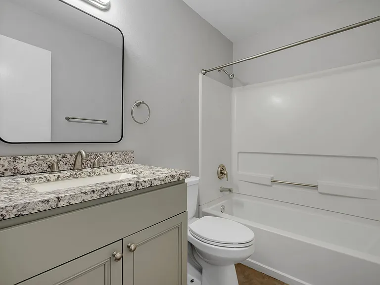 2199 Parrot Ln — Photo 13