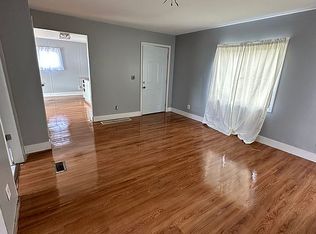 8563 S Newport Rd, Newport, MI 48166