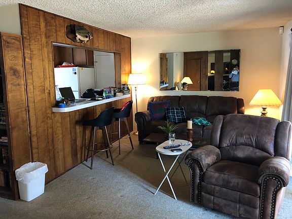 4th image of 2042 Lee Dr