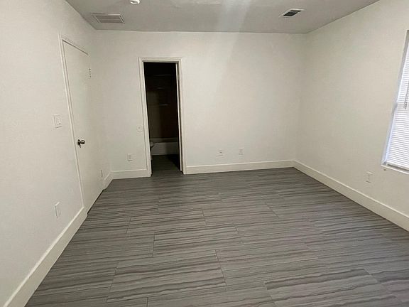 2nd image of 4421 Mayflower St