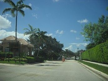 2nd image of 10160 SW 21st St