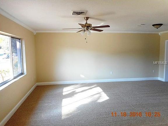 4th image of 11833 93rd Ave
