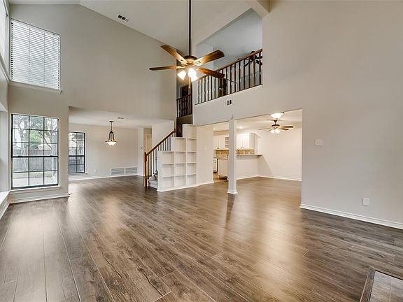 5th image of 4223 Phoenix Dr