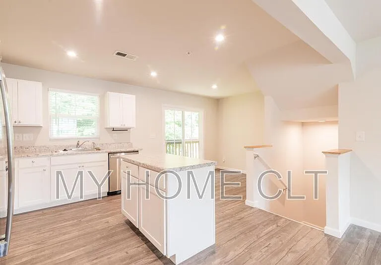 5342 Austin Knoll Ct — Photo 10