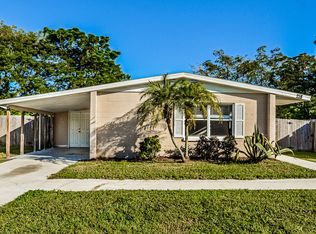 218 Woodmere Blvd, Sanford, FL 32773