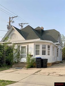 116 E Spring St, Mankato, MN, 56001