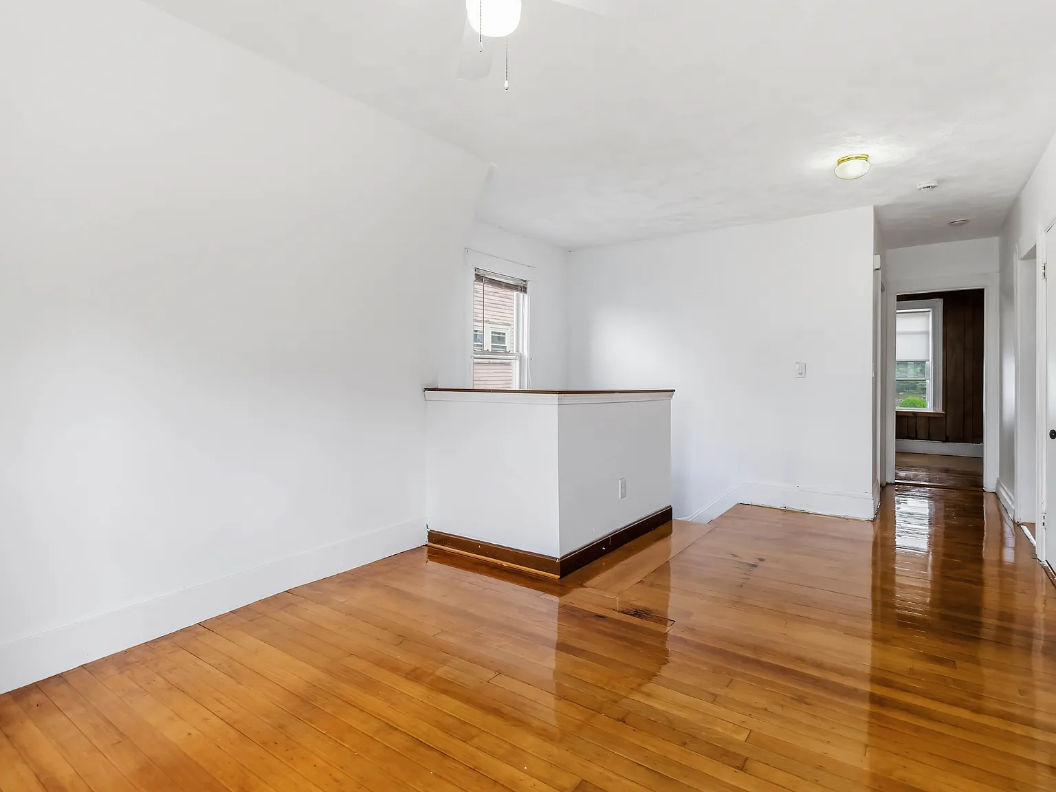 3 bed, 1562 sqft, $3,100 — Photo 3