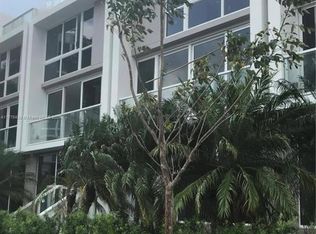 1000 99th St UNIT 5, Bay Harbor Islands, FL 33154
