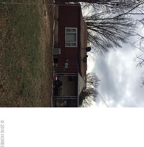 2nd image of 5327 E 4th Pl