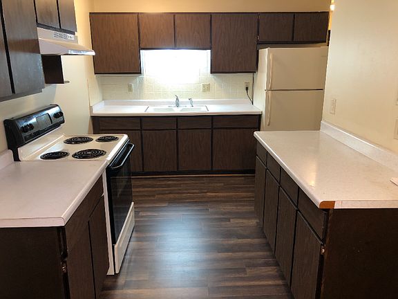 3rd image of 3025A N 9th St #3