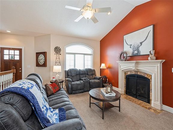 3rd image of 102 Ashtyn Ln