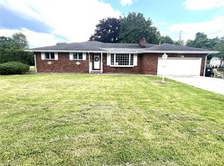 4423 Barrington Dr, Youngstown, OH 44515