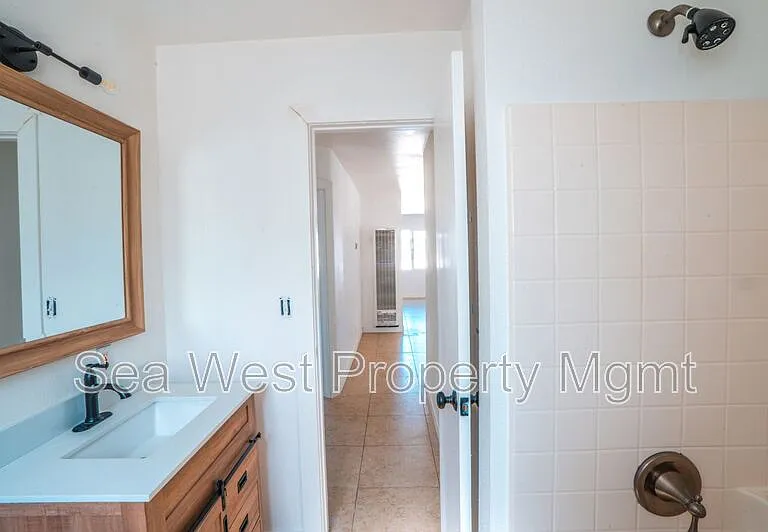 156 W Leucadia Blvd — Photo 11