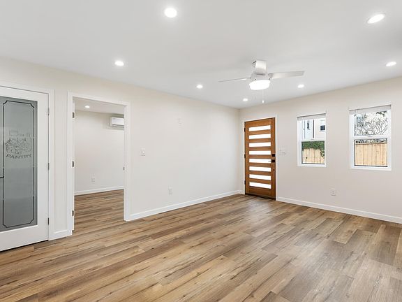 4th image of 5125 E The Toledo #5
