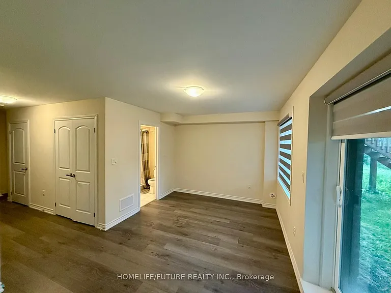 250 Finch Ave #39 — Photo 4
